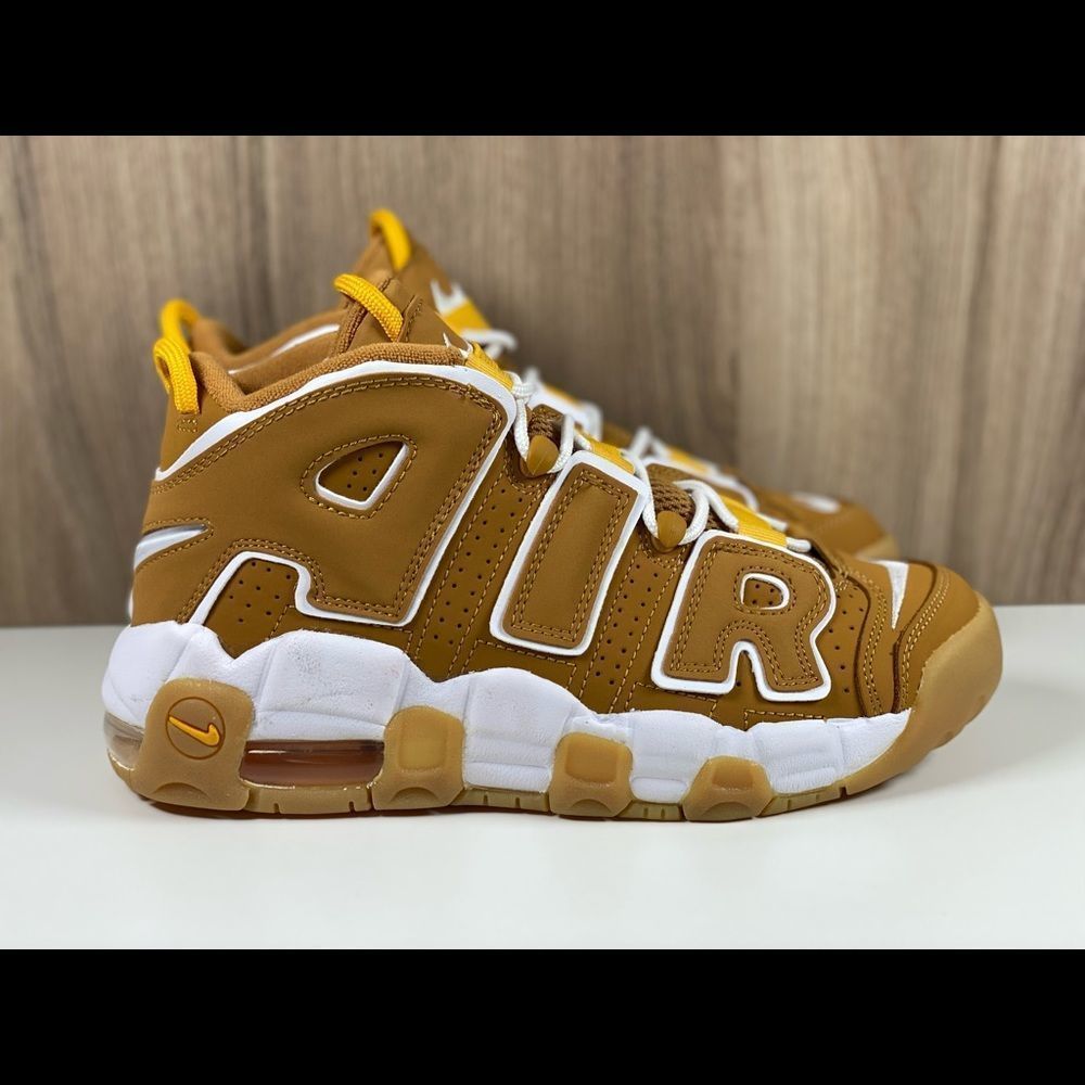 Nike Air More Uptempo GS Wheat Pollen DQ4713-700 Size 6Y / Women’s Size 7.5